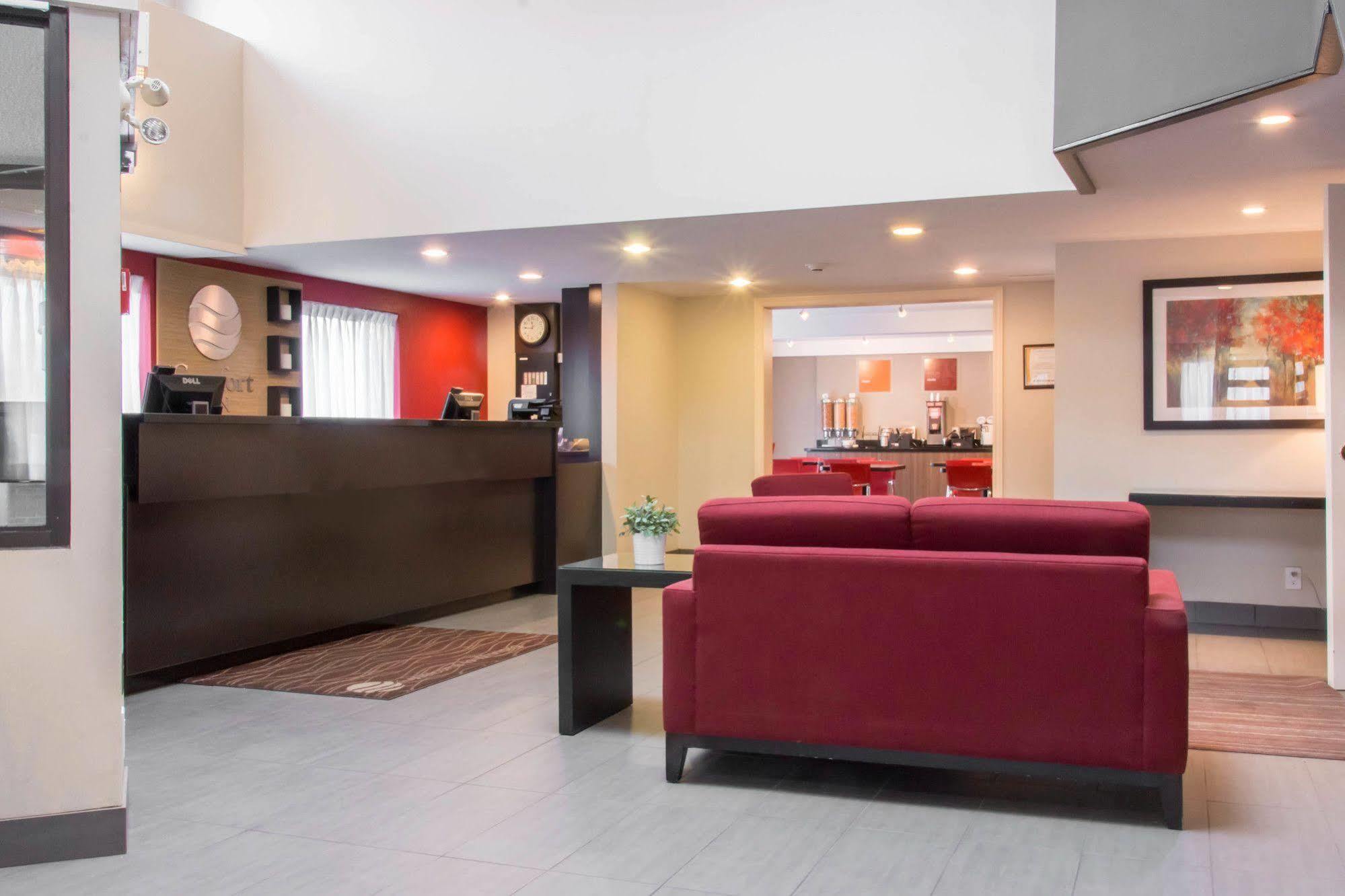 Comfort Inn Airport Winnipeg Exterior foto